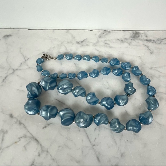 Vintage Plastic Blue and Silver Toned Beaded Necklace - Picture 13 of 15